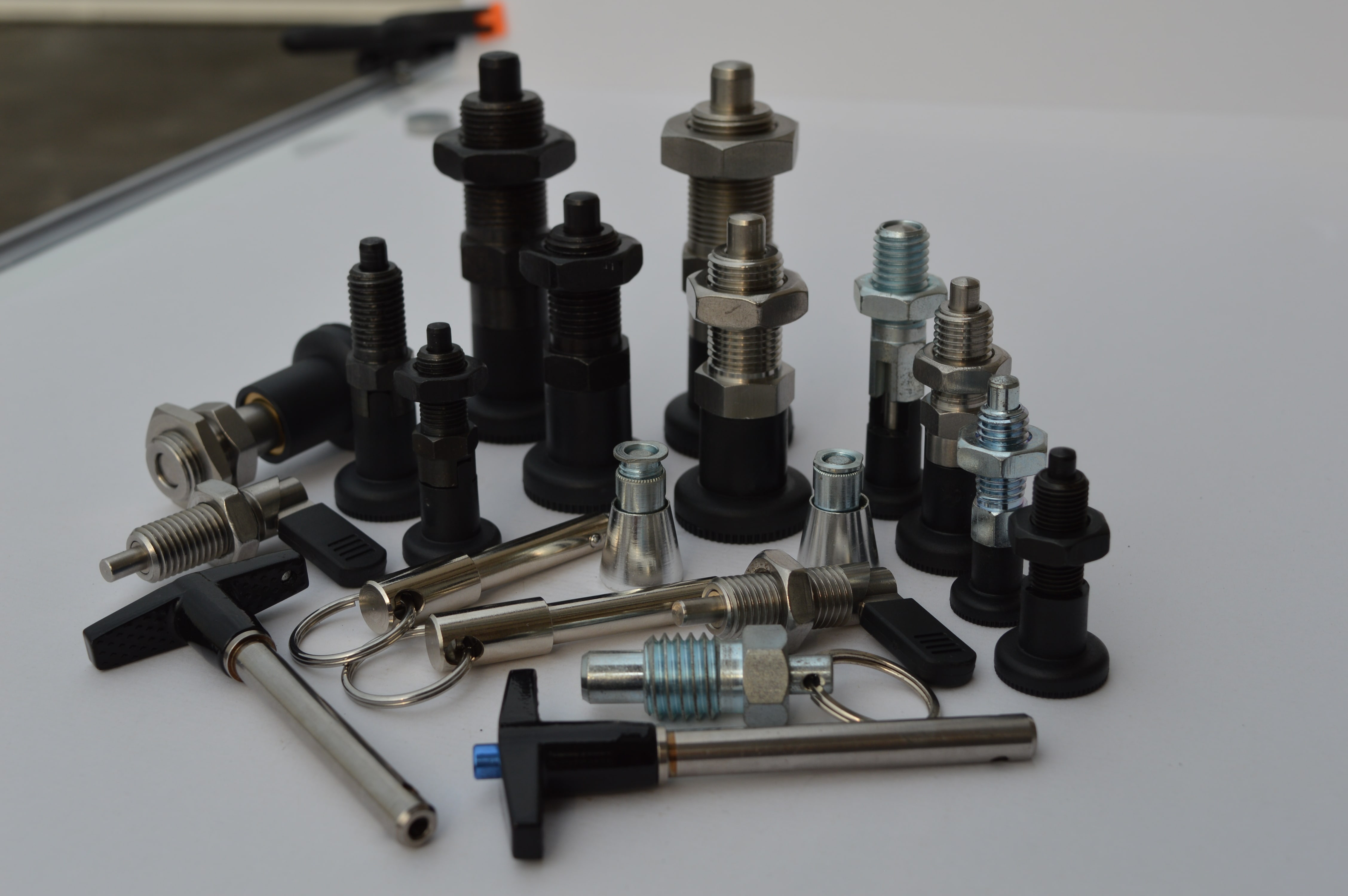 Upgrade to Locking & Indexing Plunger Mechanisms for vibration-proof positioning in harsh environments. Built to last with premium materials. Dependable performance guaranteed. Get yours now!